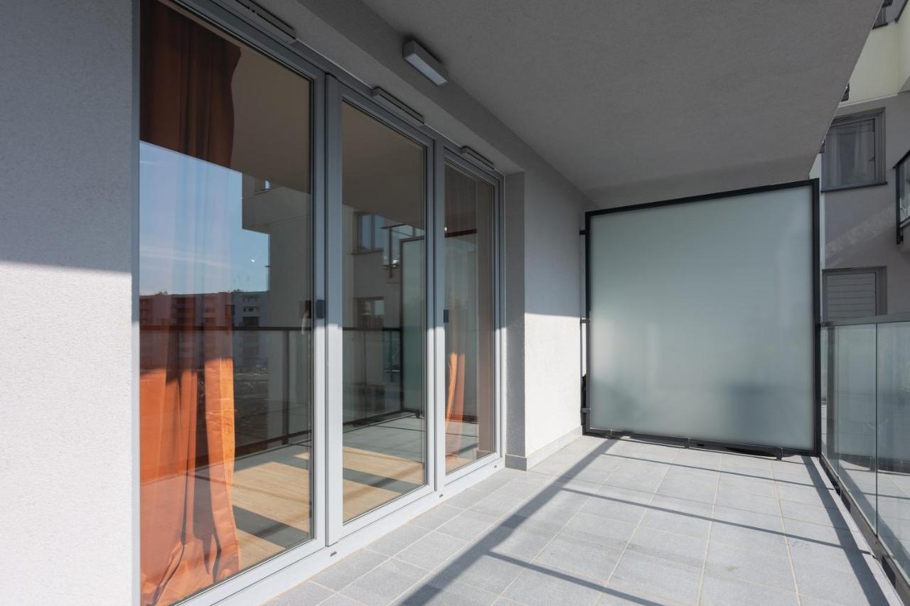 Family Apartment Nearto Old Town Vermelo By Neartopl クラクフ エクステリア 写真
