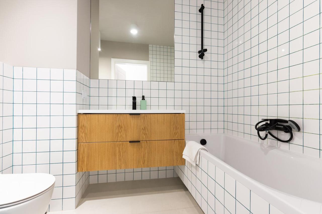 Family Apartment Nearto Old Town Vermelo By Neartopl クラクフ エクステリア 写真
