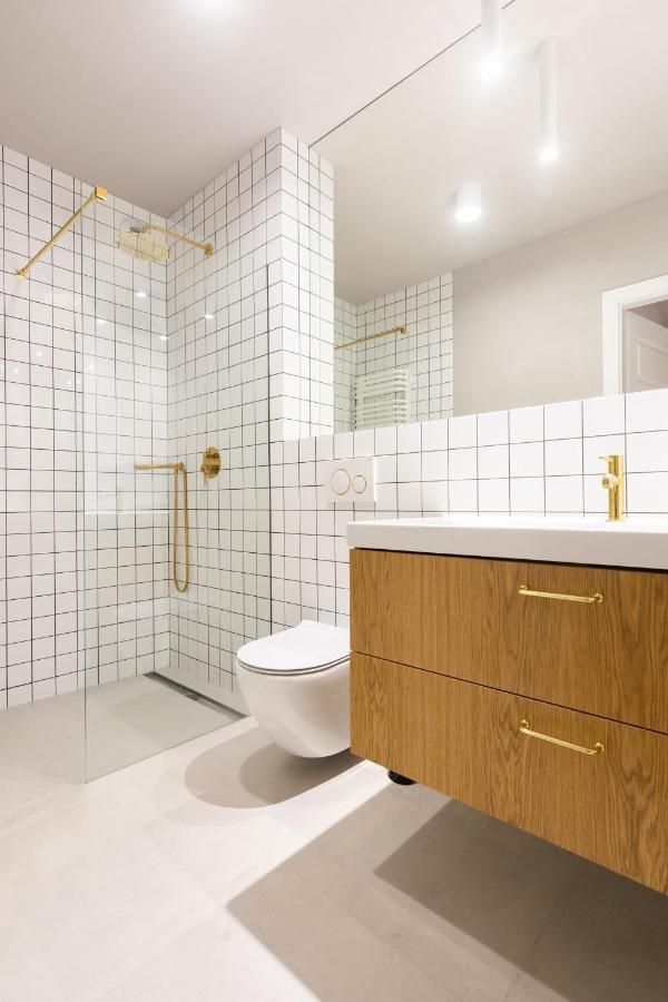Family Apartment Nearto Old Town Vermelo By Neartopl クラクフ エクステリア 写真
