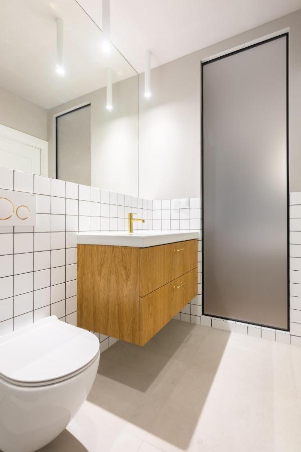 Family Apartment Nearto Old Town Vermelo By Neartopl クラクフ エクステリア 写真