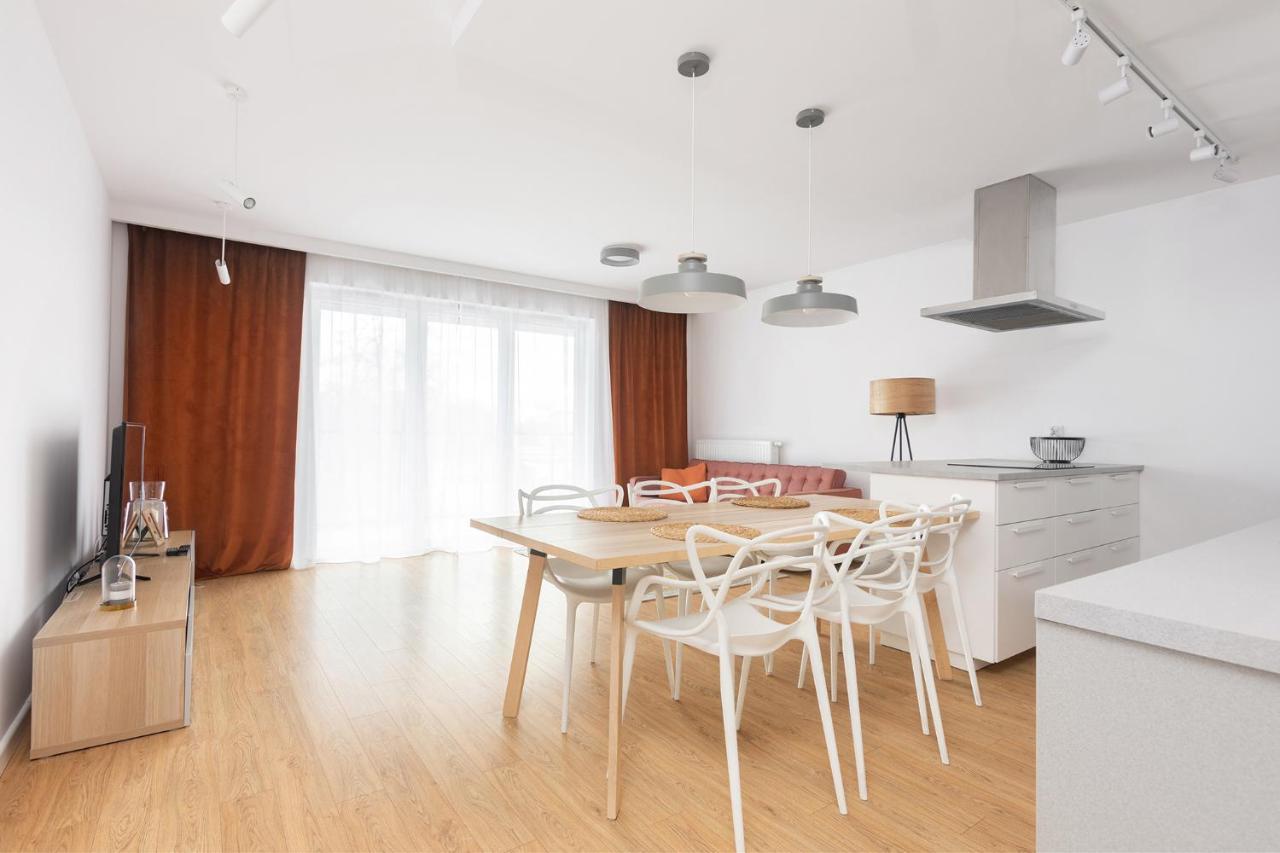 Family Apartment Nearto Old Town Vermelo By Neartopl クラクフ エクステリア 写真