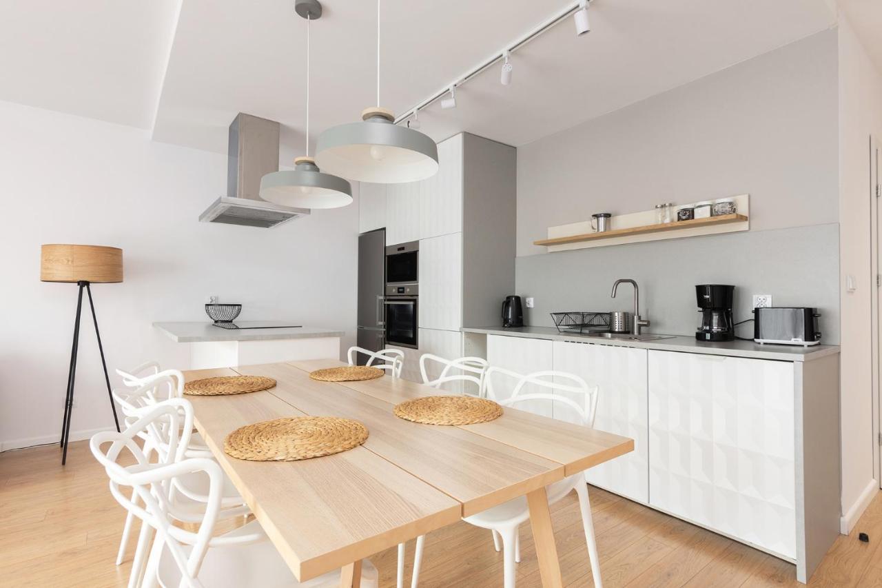 Family Apartment Nearto Old Town Vermelo By Neartopl クラクフ エクステリア 写真