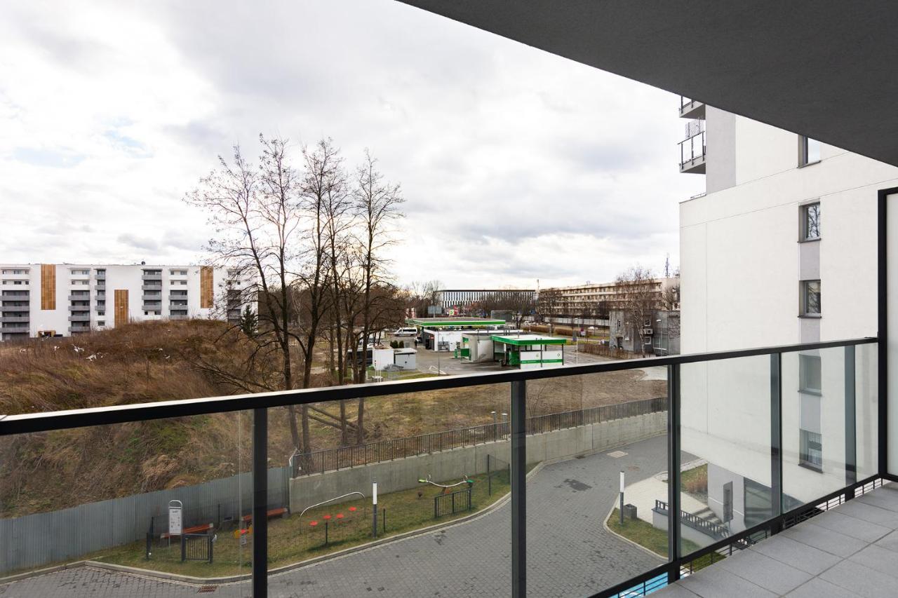 Family Apartment Nearto Old Town Vermelo By Neartopl クラクフ エクステリア 写真
